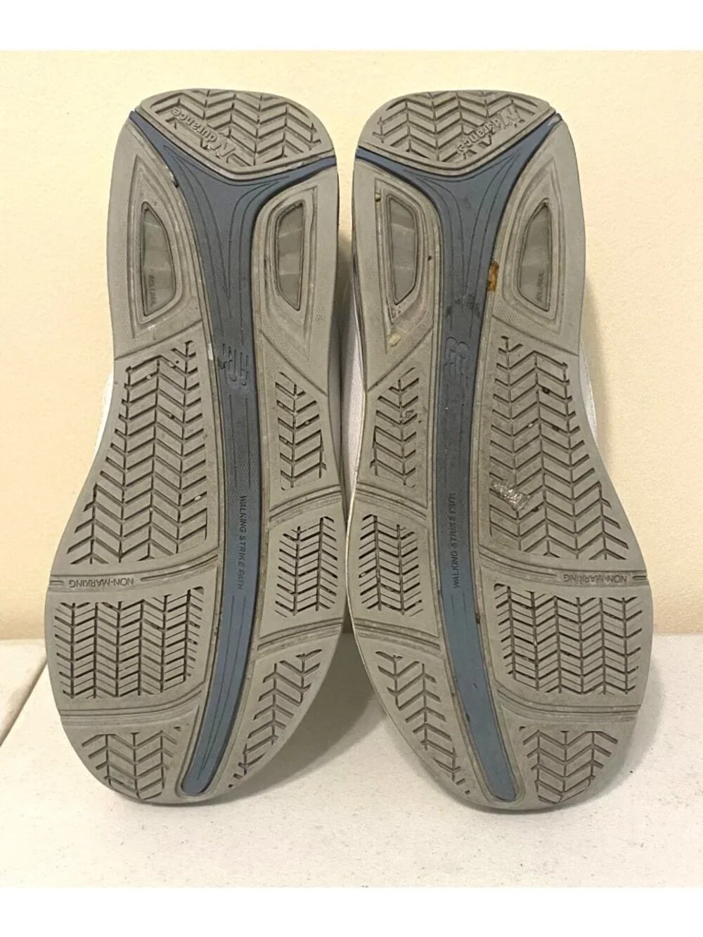 Women's New‎ Balance White/Blue Leather 928v3 Walking Shoes Size 7.5 4E WIDE